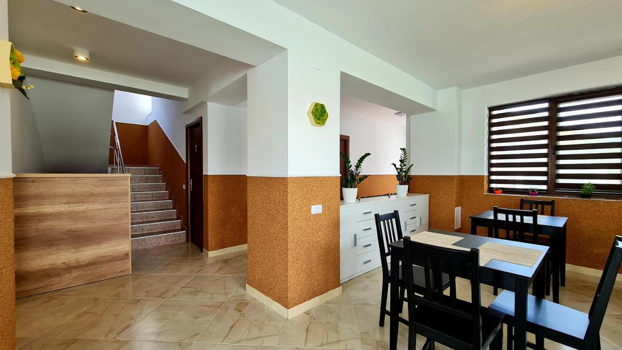 Elina2 Hotel Techirghiol Ngoại thất bức ảnh