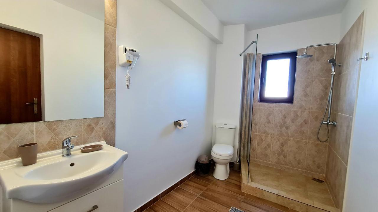Elina2 Hotel Techirghiol Ngoại thất bức ảnh