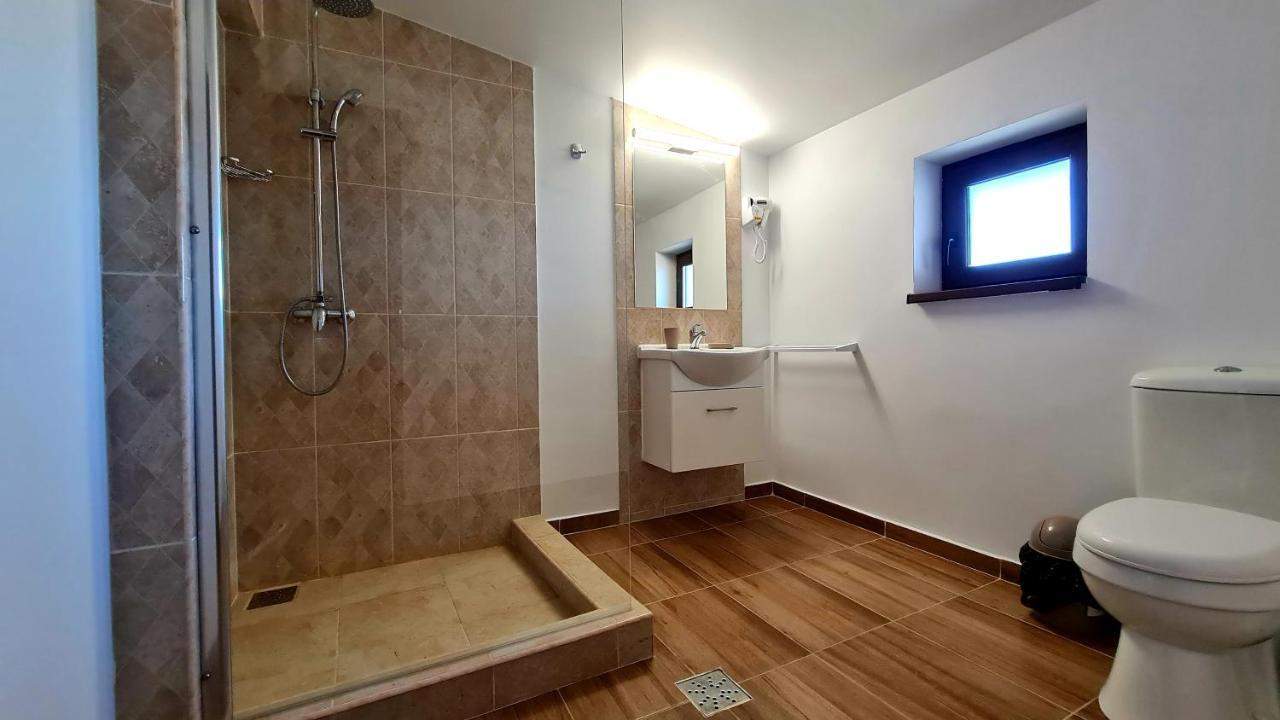 Elina2 Hotel Techirghiol Ngoại thất bức ảnh
